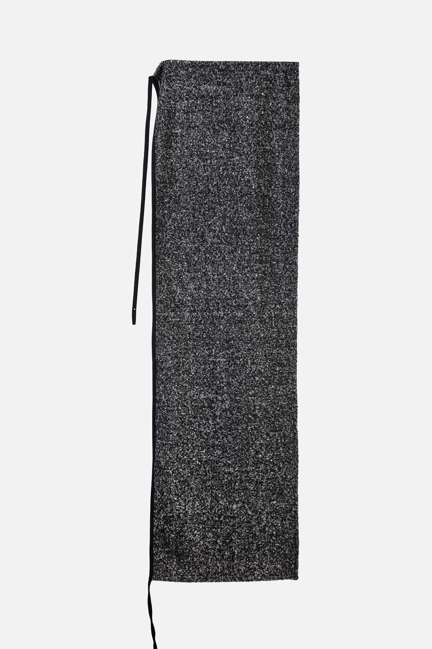 STRING WOOL CAPE / BLACK