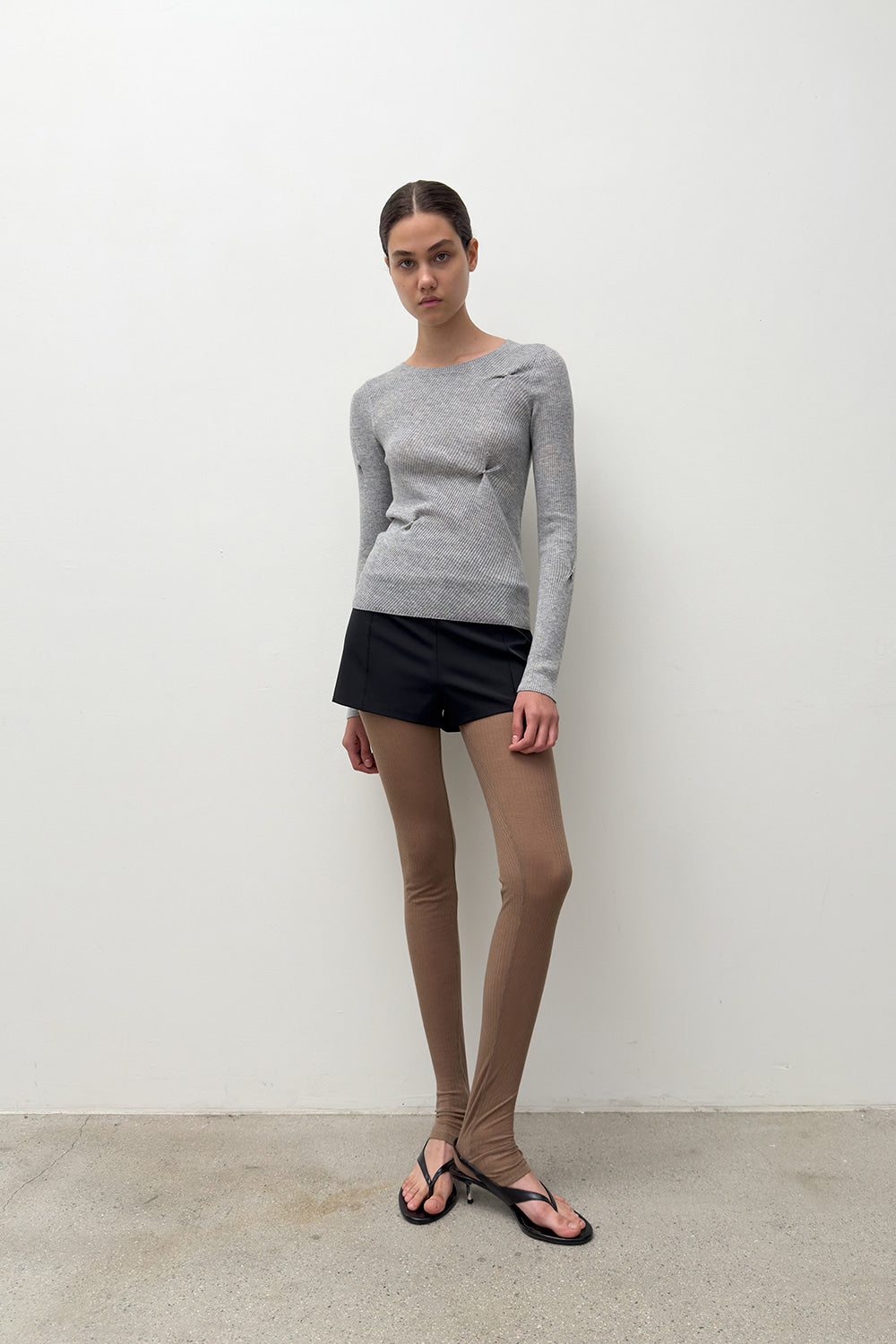 SLIM RIBBED SNAP KNIT