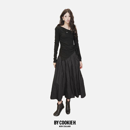 Wide-Leg Pleated Pants