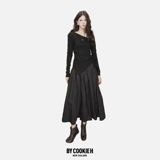 Wide-Leg Pleated Pants