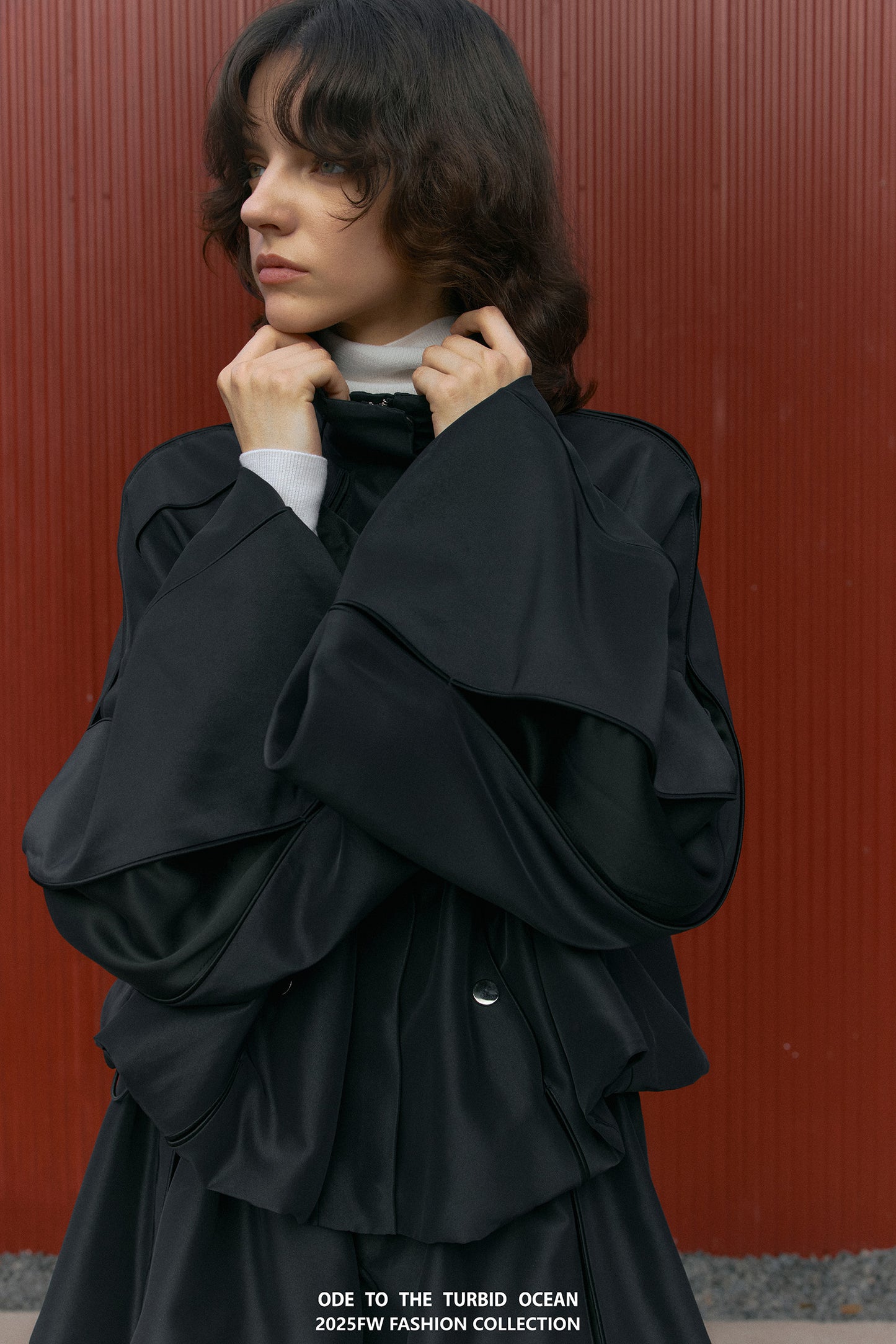 ODE TO THE TURBID OCEAN Structured Romantic Stand Collar Short Puff Jacket