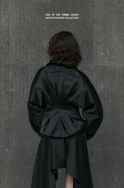 ODE TO THE TURBID OCEAN Textured Ruffled Black Glossy 3D Cropped Jacket