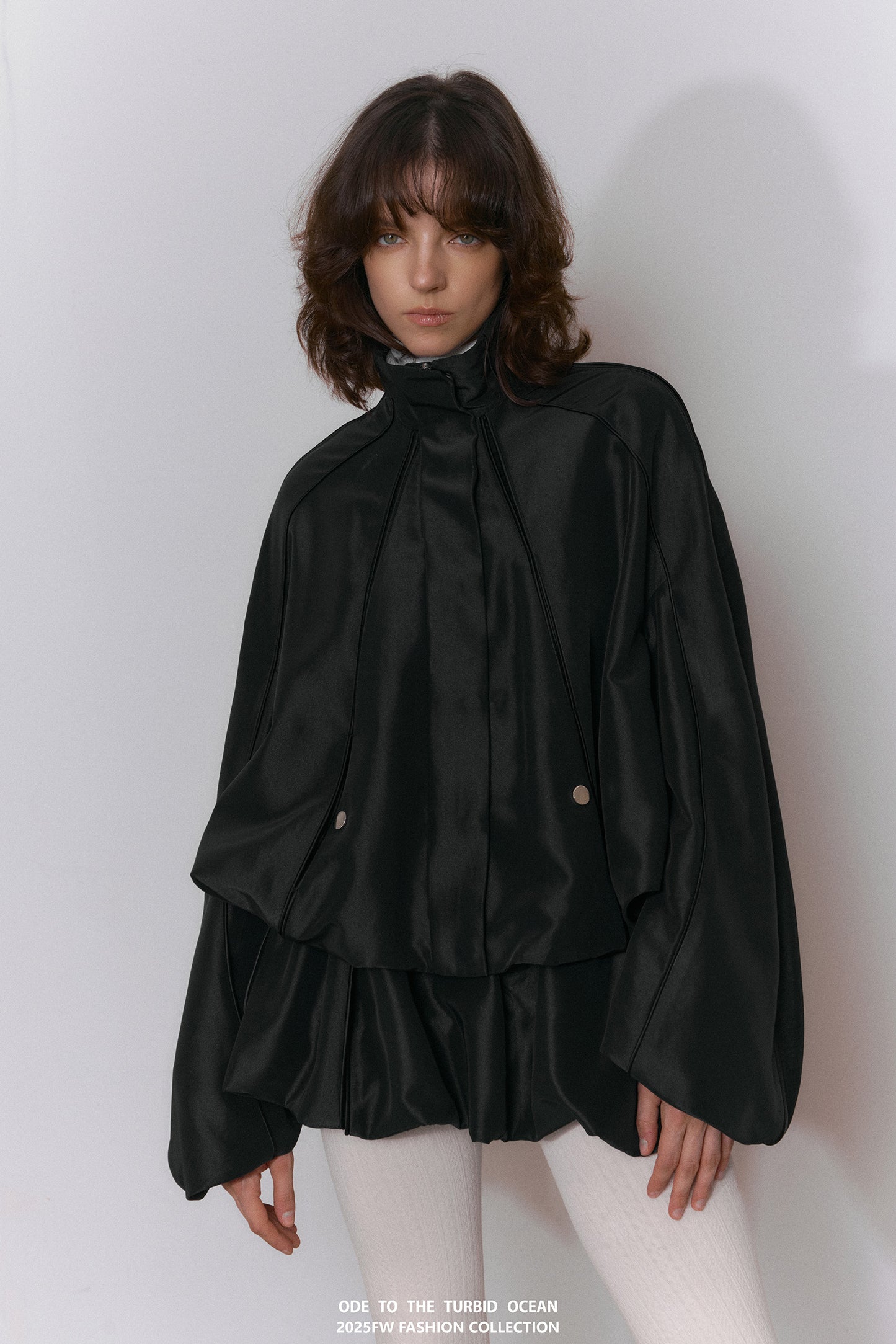 ODE TO THE TURBID OCEAN Structured Romantic Stand Collar Short Puff Jacket