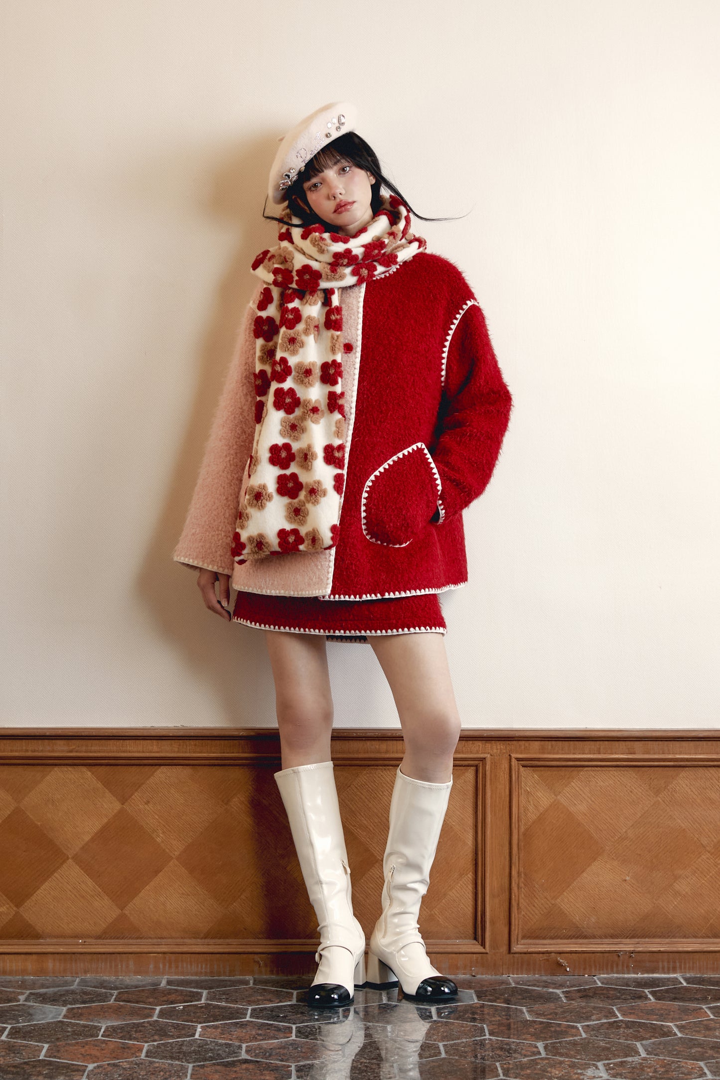 Red and Pink Color Block Wool Coat Set with Shell Embroidery