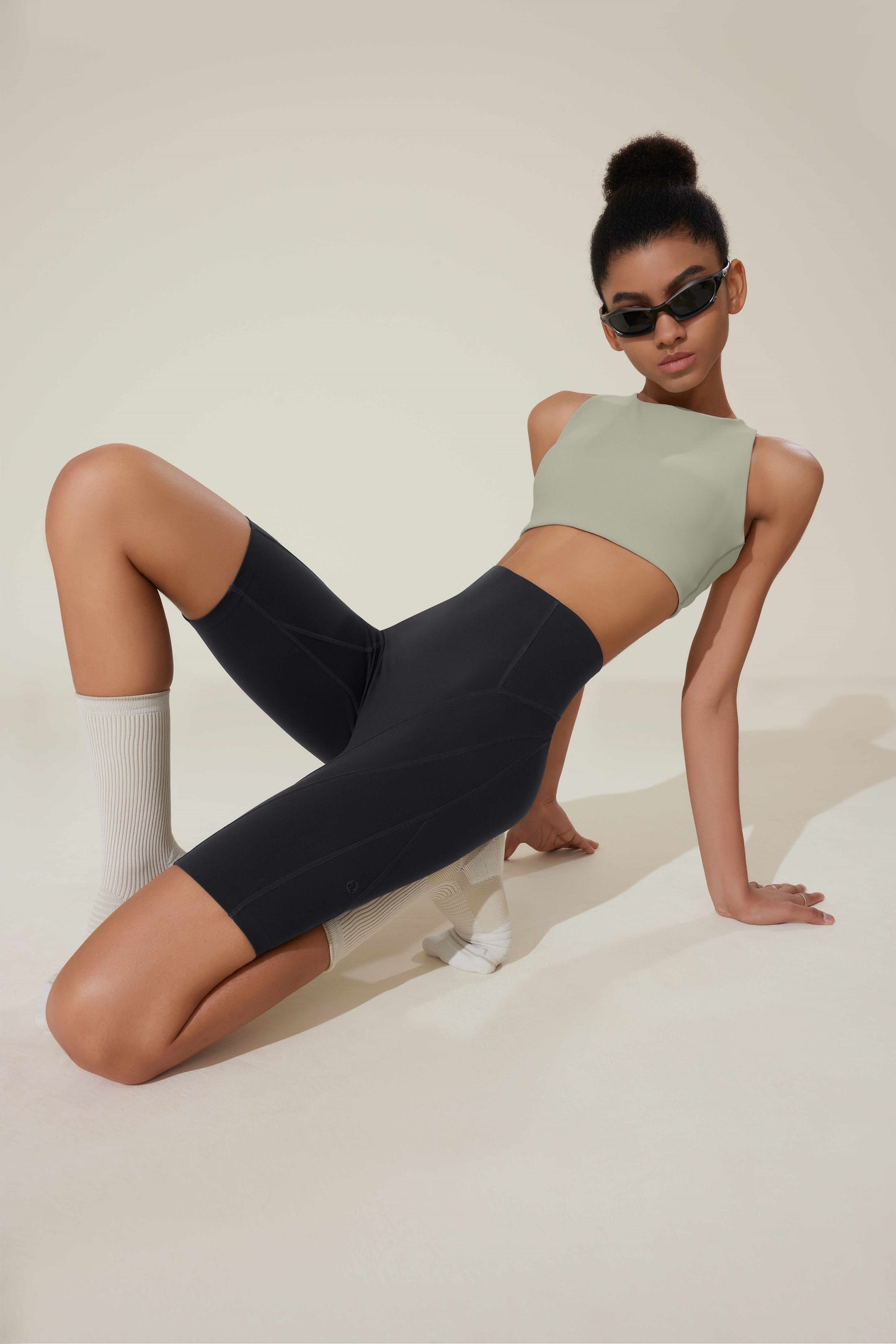 High-Waist Contour Curve Cropped Leggings